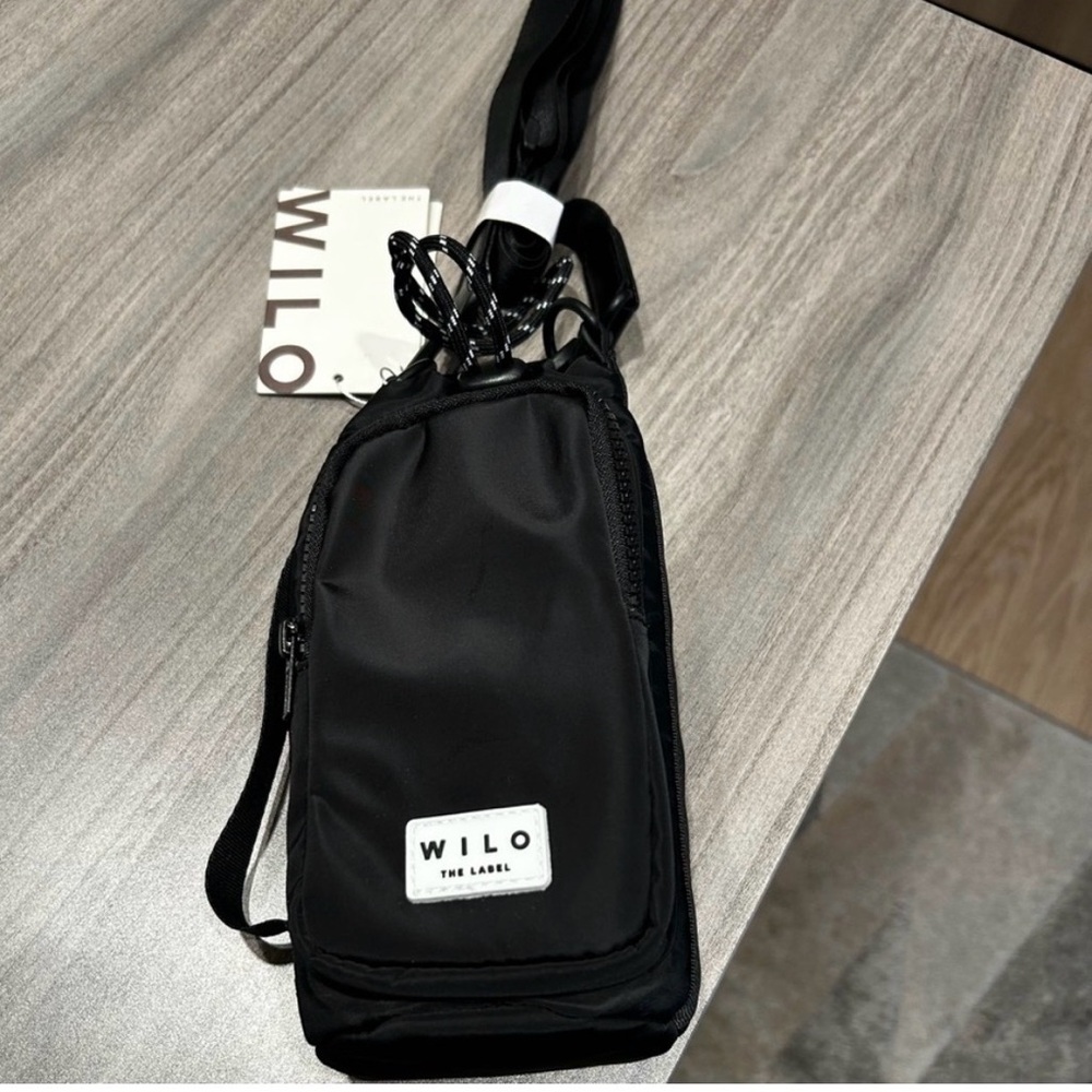 WILO the Label Black Crossbody Nylon Hydration Sling